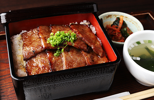 松阪牛の焼肉重